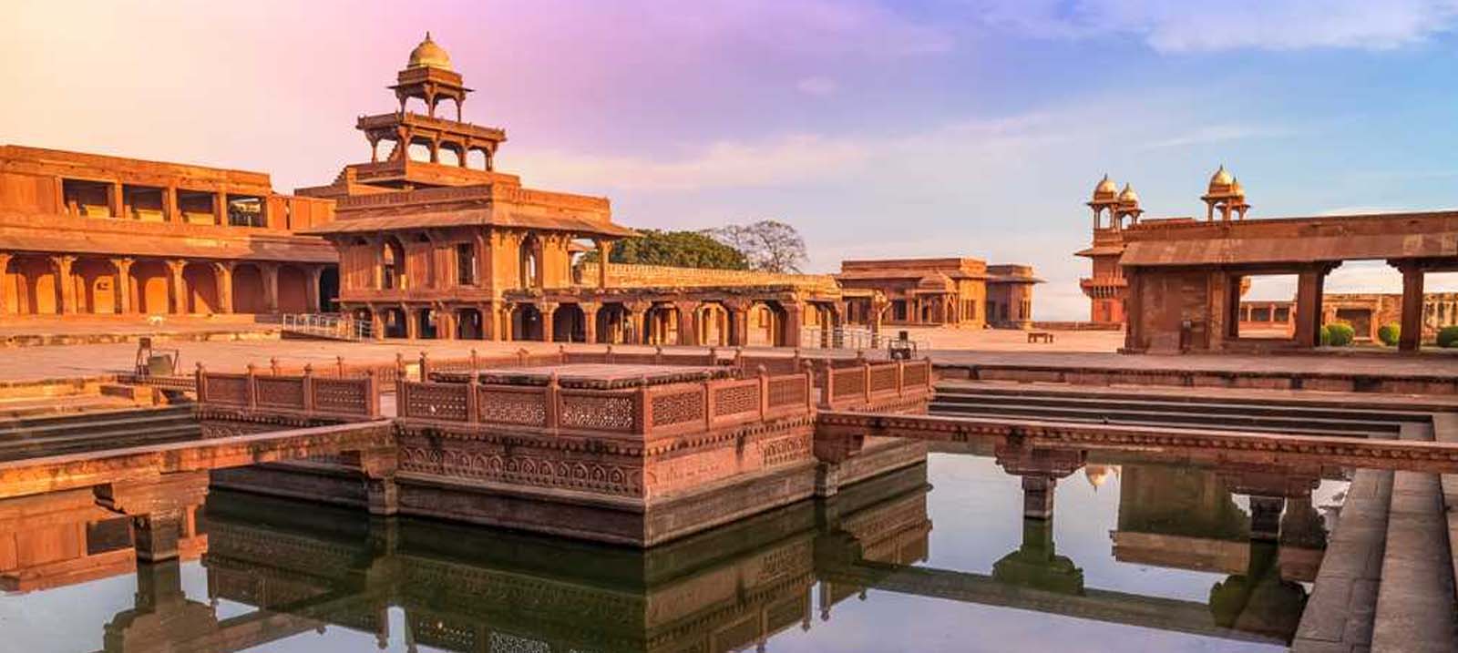 Private Taj Mahal Sunrise & Agra Fort Tour with Fatehpur Sikri