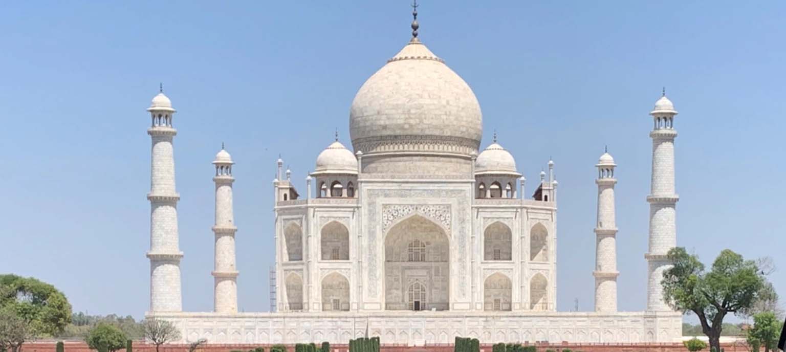 Private Taj Mahal Tour from Pune by Flight