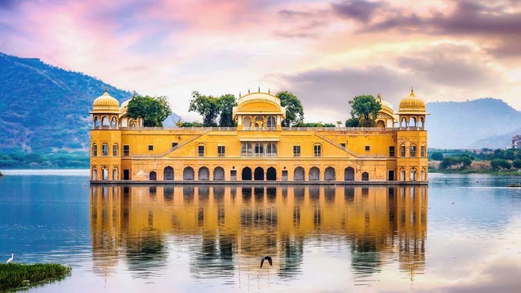Private Jaipur Tour from Delhi by Car