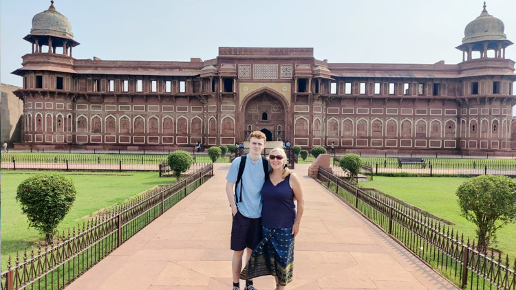 Taj Mahal Sunrise, Agra Fort and Fatehpur Sikri Tour