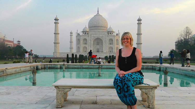 Taj Mahal Sunrise, Agra Fort and Fatehpur Sikri Tour