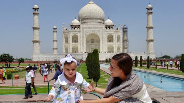 Taj Mahal Tour by Car from Delhi