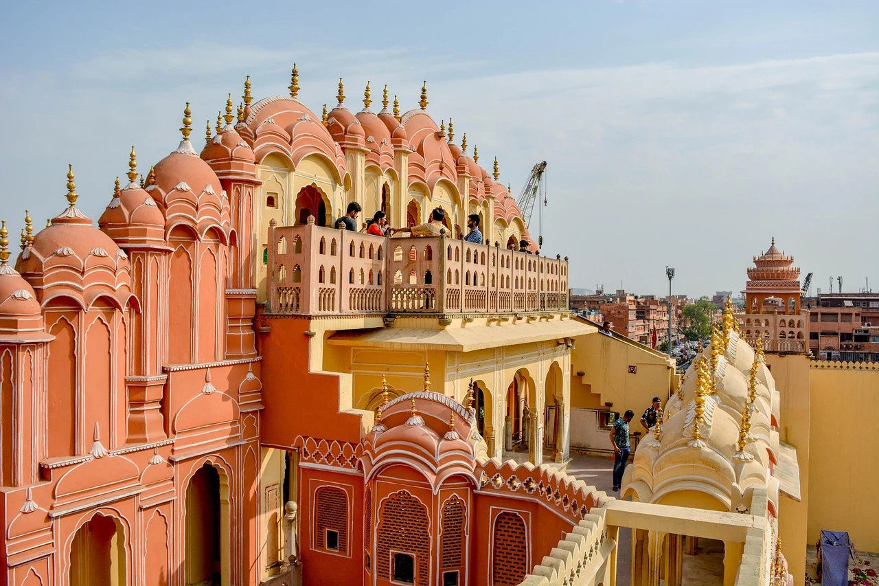 You are currently viewing Explore Culture, Colors & History – Book Your Golden Triangle Tour Today!